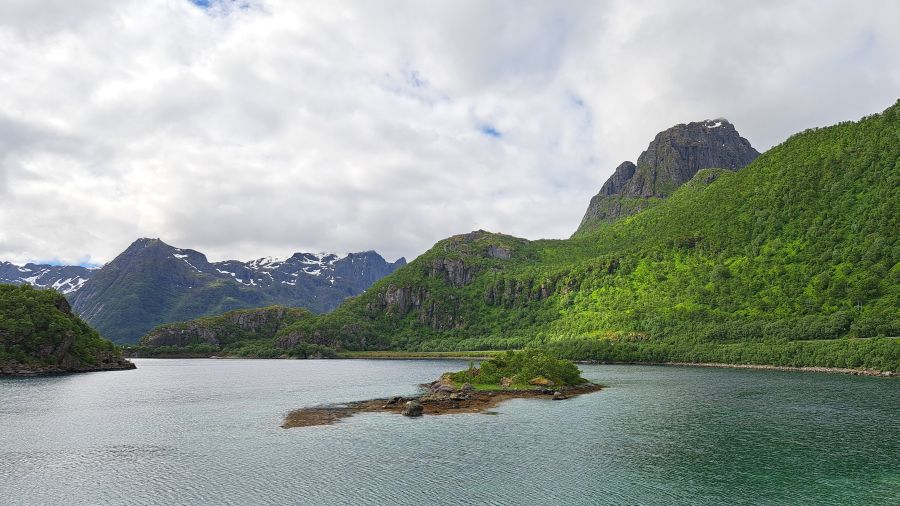 Sløverfjord auf Austvågøya