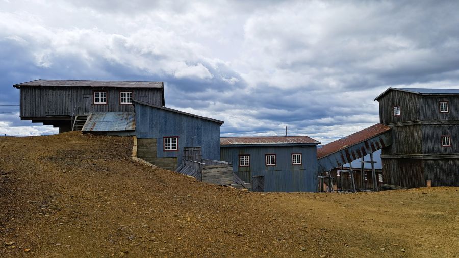 Historische Gebäude der ehemaligen Kupferminen von Storwartz