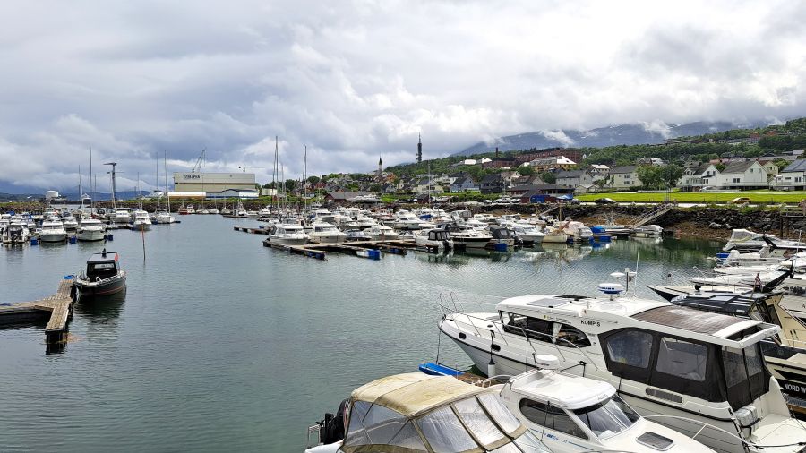 Sandnessjøen Marina an der Helgelandsküste